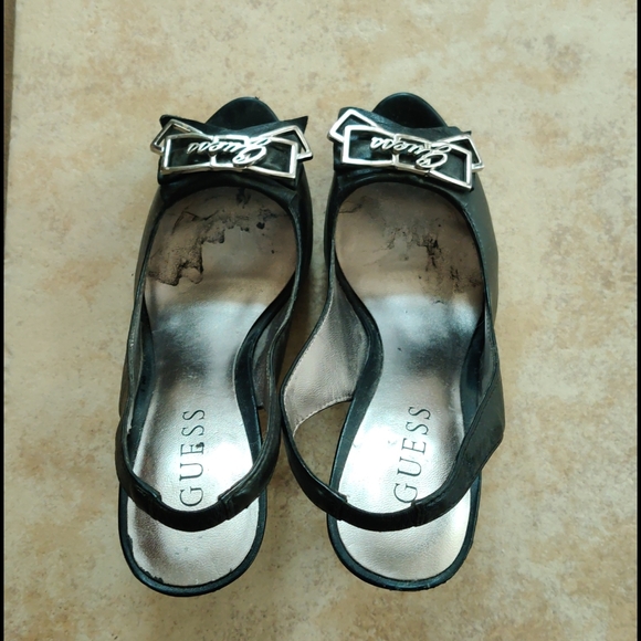 GUESS heels - Picture 2 of 3
